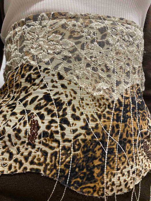 Дизайнерски костюм -уникат