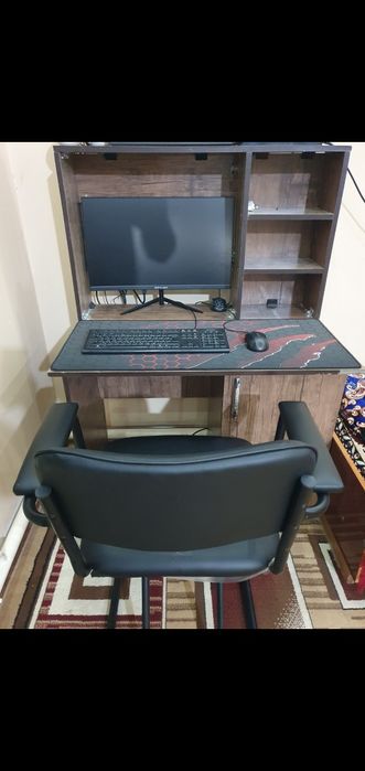 Мебель компютер ва дарс килиш учун, зур холатда