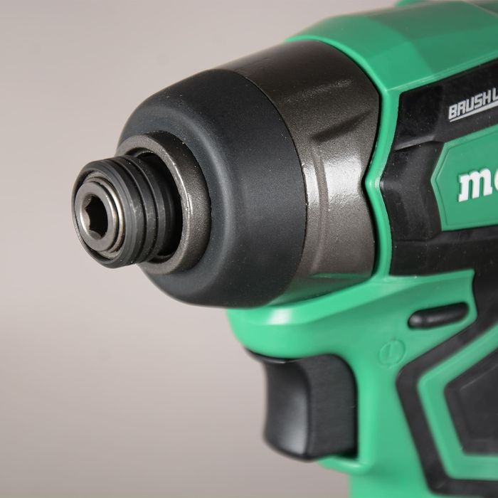 Шуруповерт Metabo HPT 18В. Dewalt , Milwaukee, Bosch, Makita
