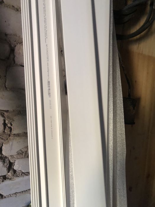 Плинтус полиулетрановый 10ка