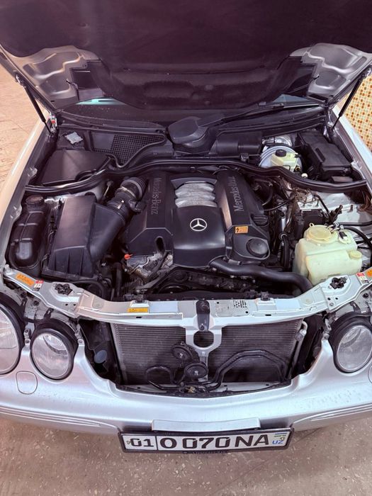 Продается мереседес E320 в идеальном состоянии