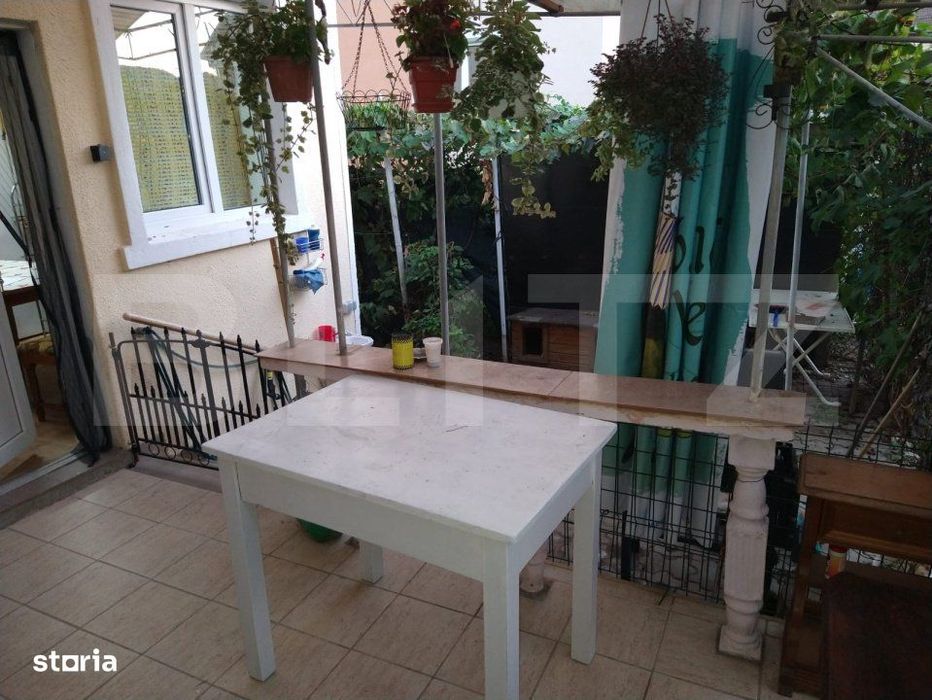 Casa individuala de inchiriat, cu 5 camere, 250 mp, zona Cetate
