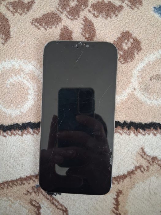 Айфон 12 про макс сатылады