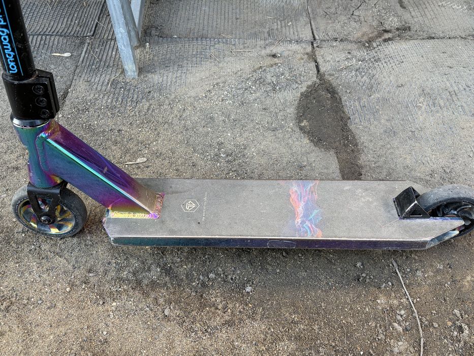 Продам трюковой самокат