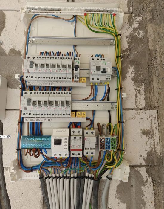 Electrician Autorizat Constanța - Montaj Tablouri, Prize & Instalații Complete