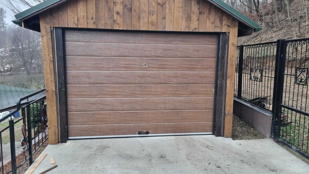 usi de garaj industriale