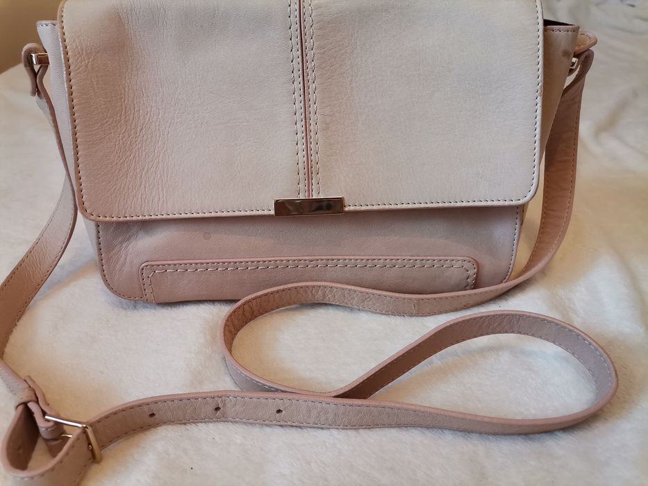 чанта & Other stories