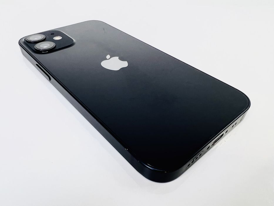 Apple iPhone 12 128GB Black Отличен! Гаранция!