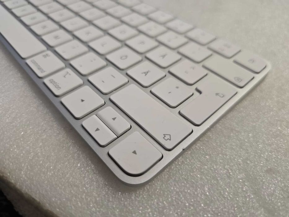 Tastatură Apple Magic Keyboard (A2450 | EMC 3619) Wireless, Layout EU