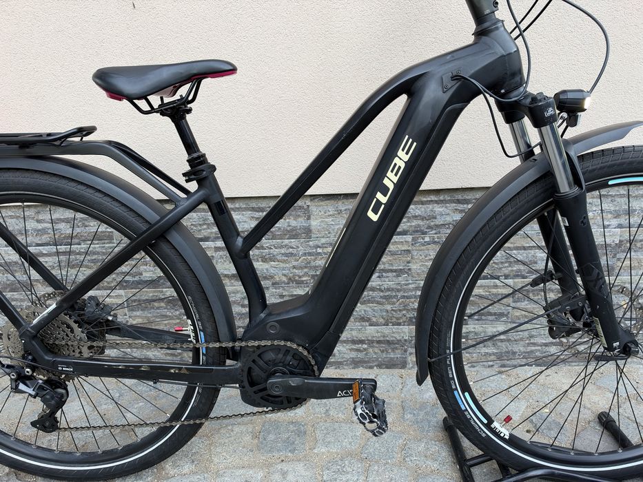 Електрически велосипед Cube Touring Pro размер: 28/46cm
