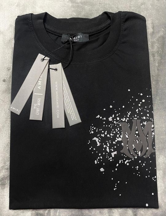 Vand tricou nou de barbati Amiri