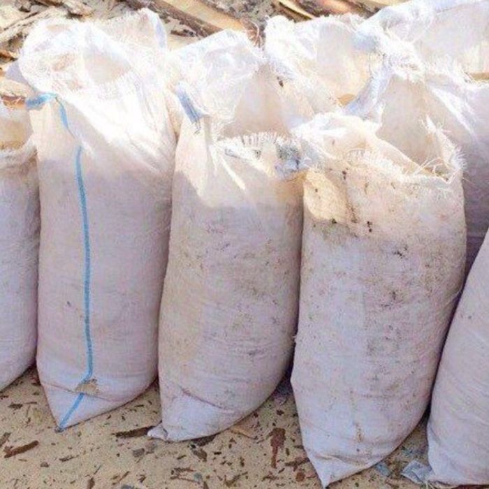 Опилки в мешках по ул. Щорса