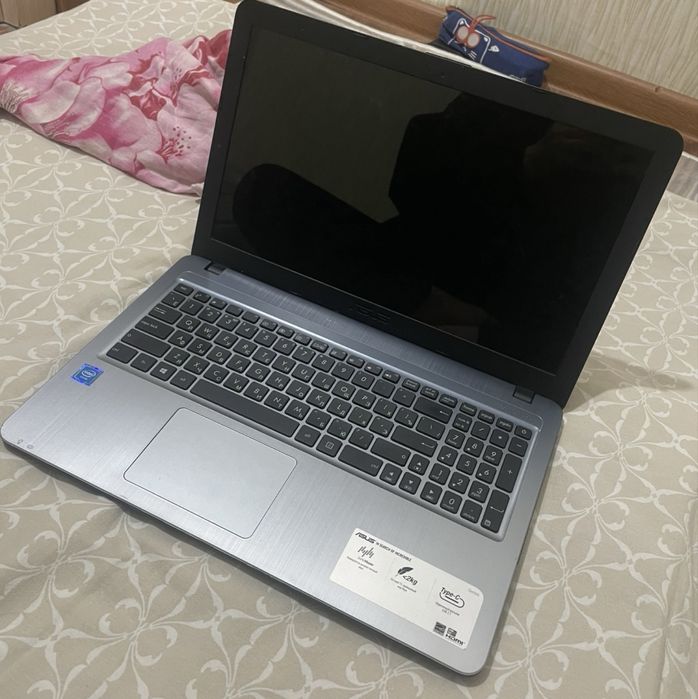 Asus состояние идеальная