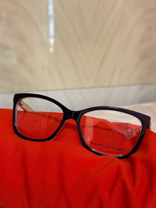 Диоптични очила MARC JACOBS