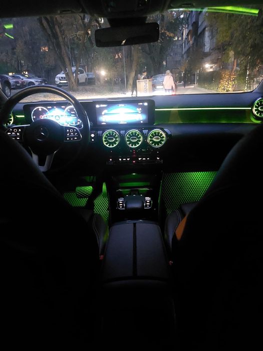 Продам машину мерседес А200