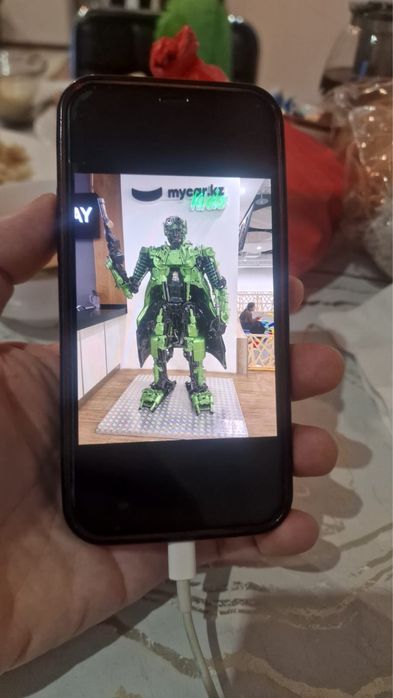 Продам Iphone12 128