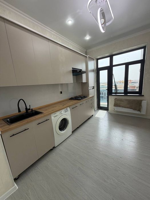 Квартира сотилади