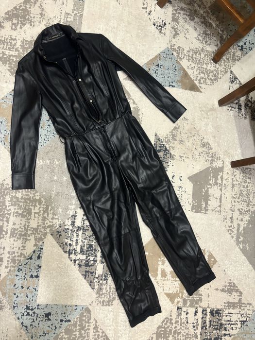 Кожаный комбинезон