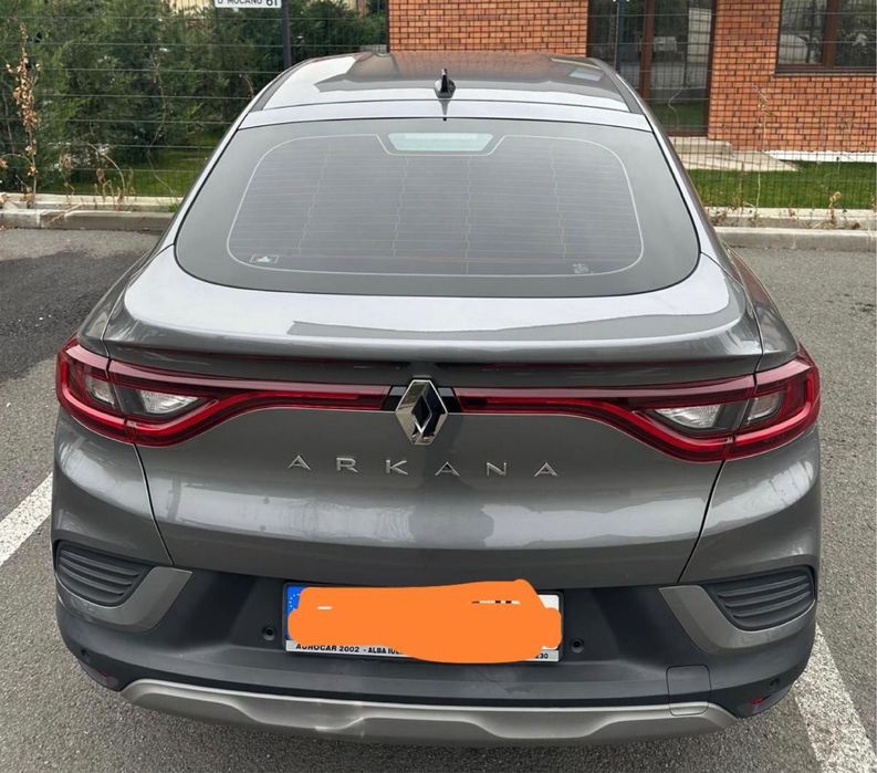 Vând Renault Arkana