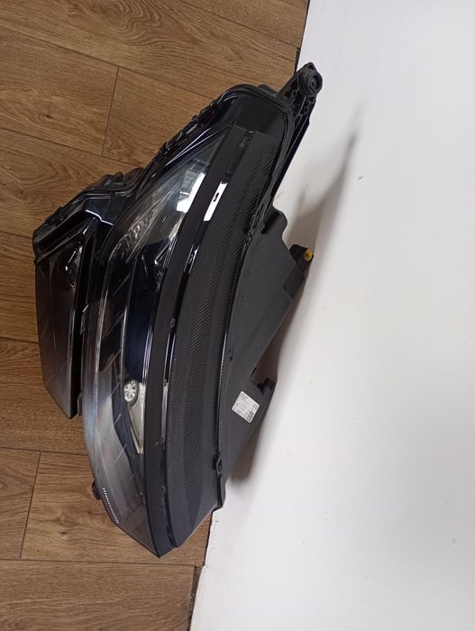 Far dreapta Skoda kodiaq full led facelift cod 566941036A