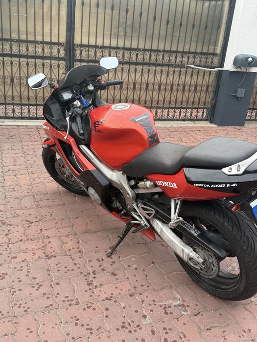 Honda Cbr 600F4i