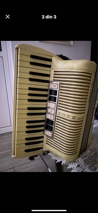 Acordeon HOHNER 120 bași