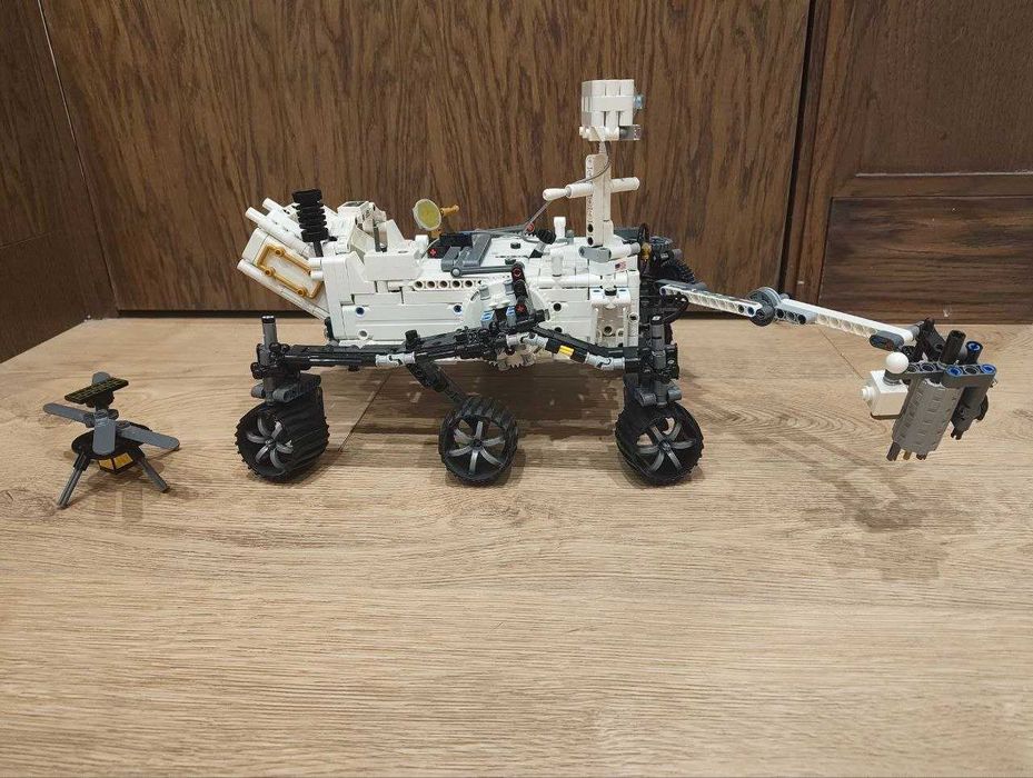 LEGO Technic 42158 Марсоход NASA Perseverance (Оригинал)