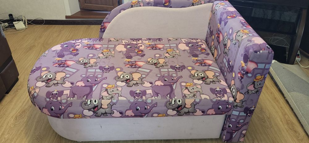Детский диван б/у