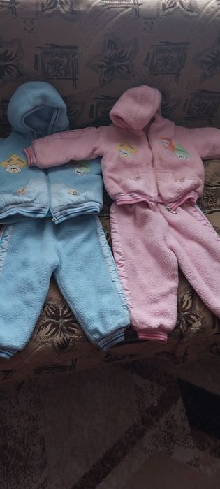 Продам детские костюмы