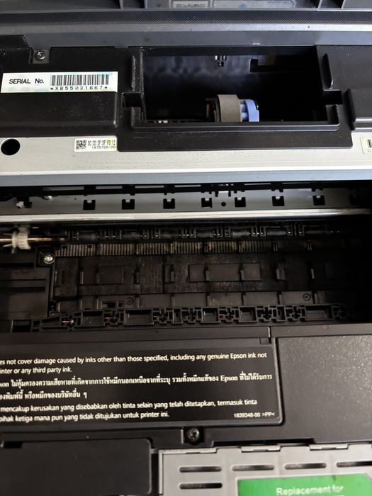 EPSON L8050 принтер почти новый причина продажи не использую принтер