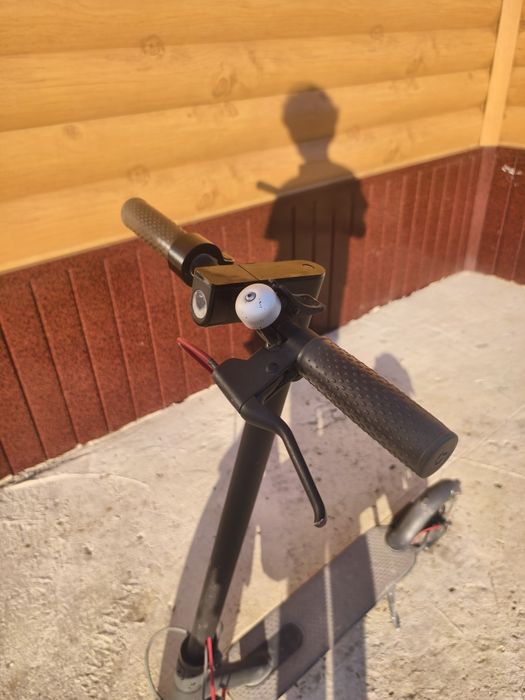 электро самокат Xiaomi