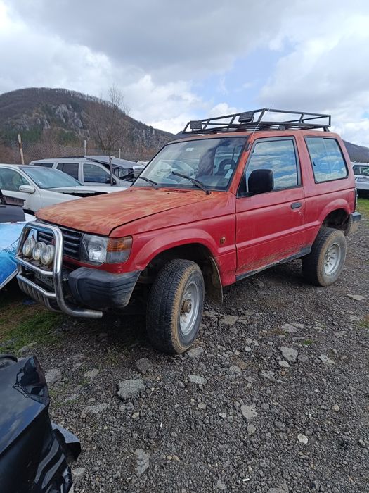 Митсубиши Паджеро 2.5 тд 99 коня на части