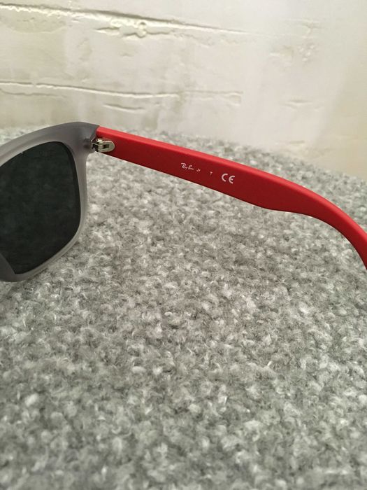 Ray-Ban Junior Justin RJ9069S детски слънчеви очила