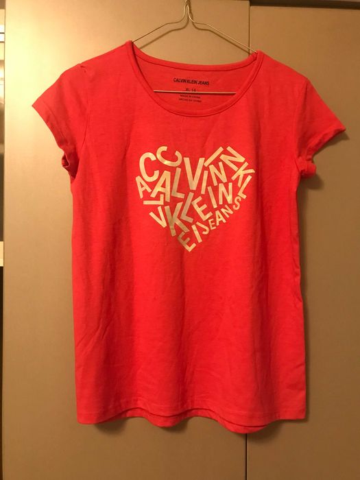 Нова оригинална тениска Calvin Klein