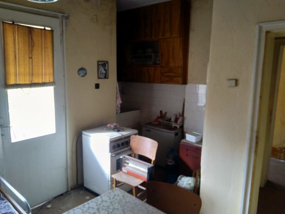 Продава се Етаж от къща в Благоевград, Широк център - 80 кв.м за 702 €/кв.м - Снимка #2