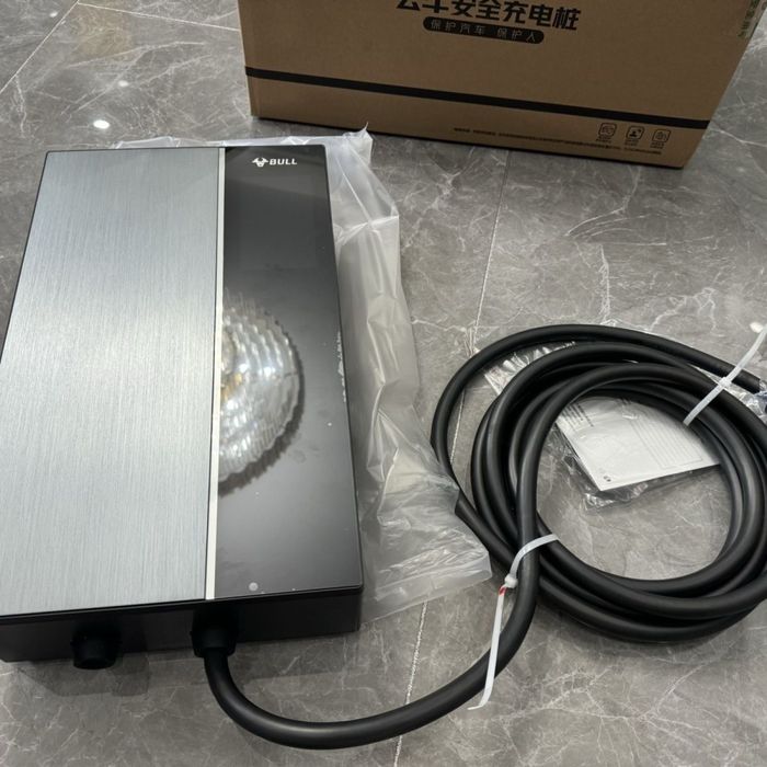 Зарядная станция для электромобиляBull 11 квт kw bmw zeekr mers tesla