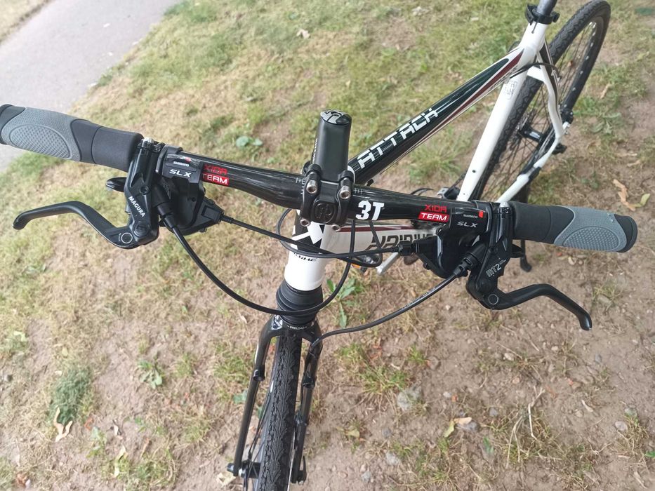 Vând bicicletă Haibike attakh