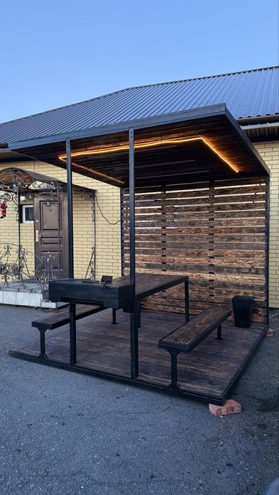 Беседка с мангалом