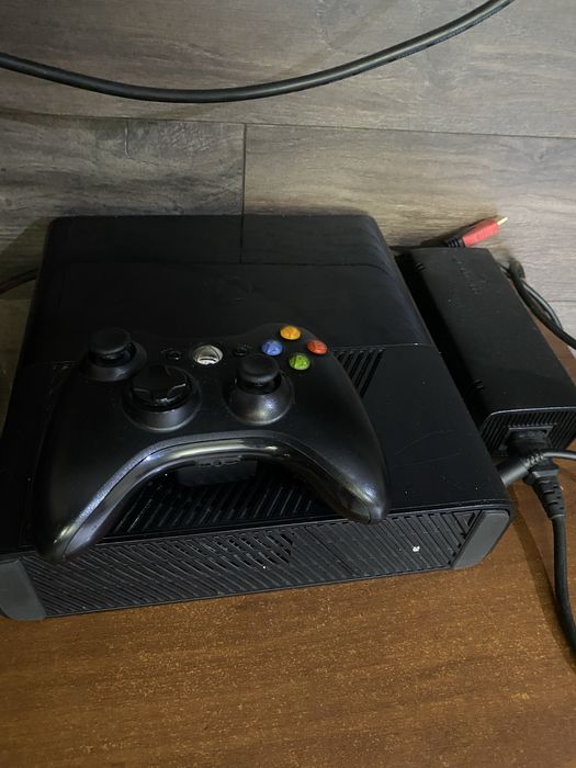 Продам или обменяю xbox 360e