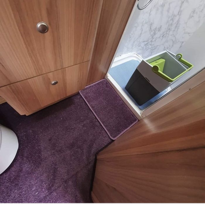 Atelierul De Reparat,Modificat,Festonat Covoare Si Mochete Bucuresti