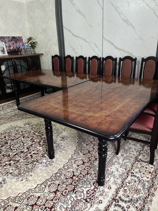 Стол 4 метра * ширина 1.20 см