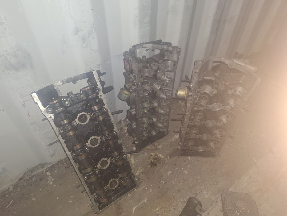 Головки и блок 406 , радиатор