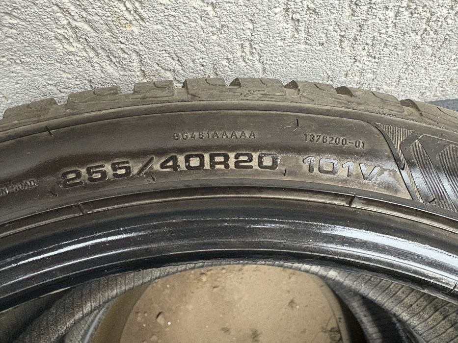 goodyear ultragrip performance 255 40 r20