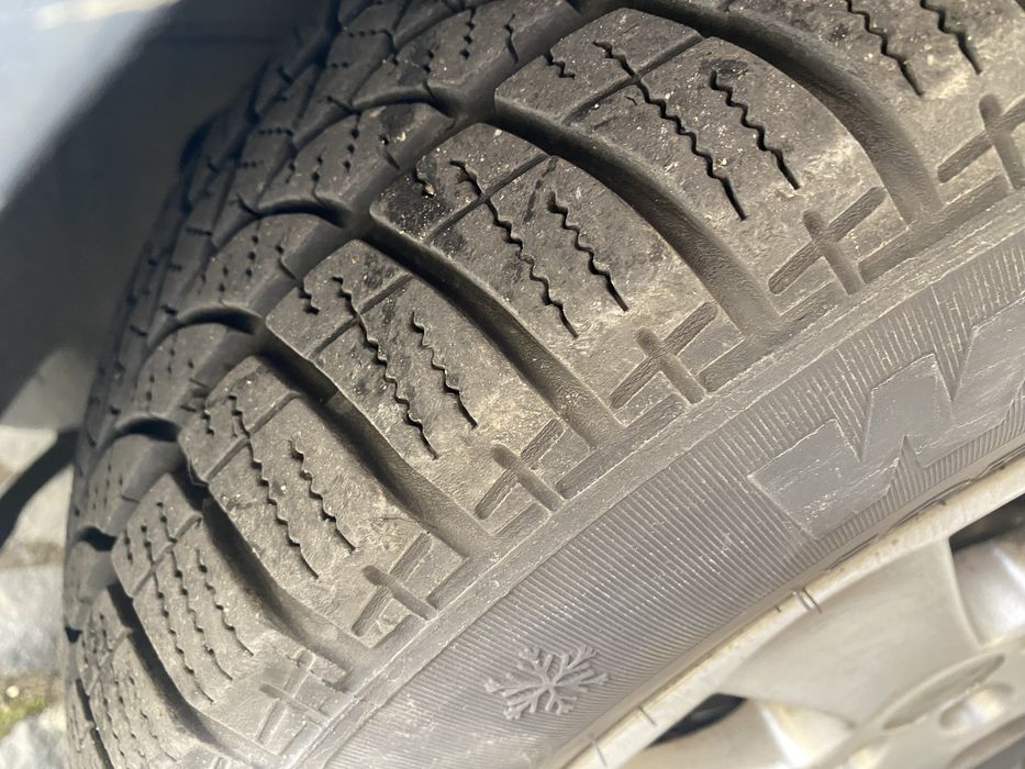 Jante de golf 5 cu cauciucuri de iarna