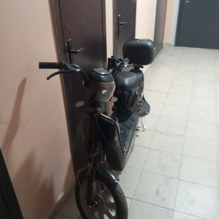 скутер электрическое