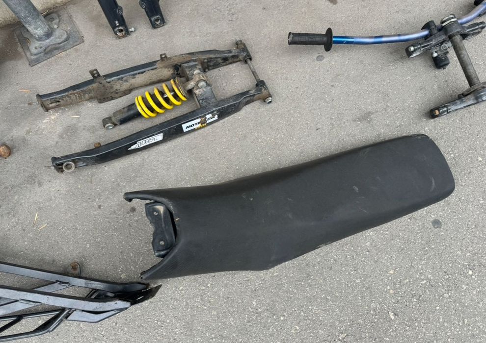 Части Aprilia SX 50 / Derbi Senda / Gilera SMT джанти / колове и др