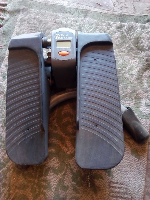 Тренажёр для ног