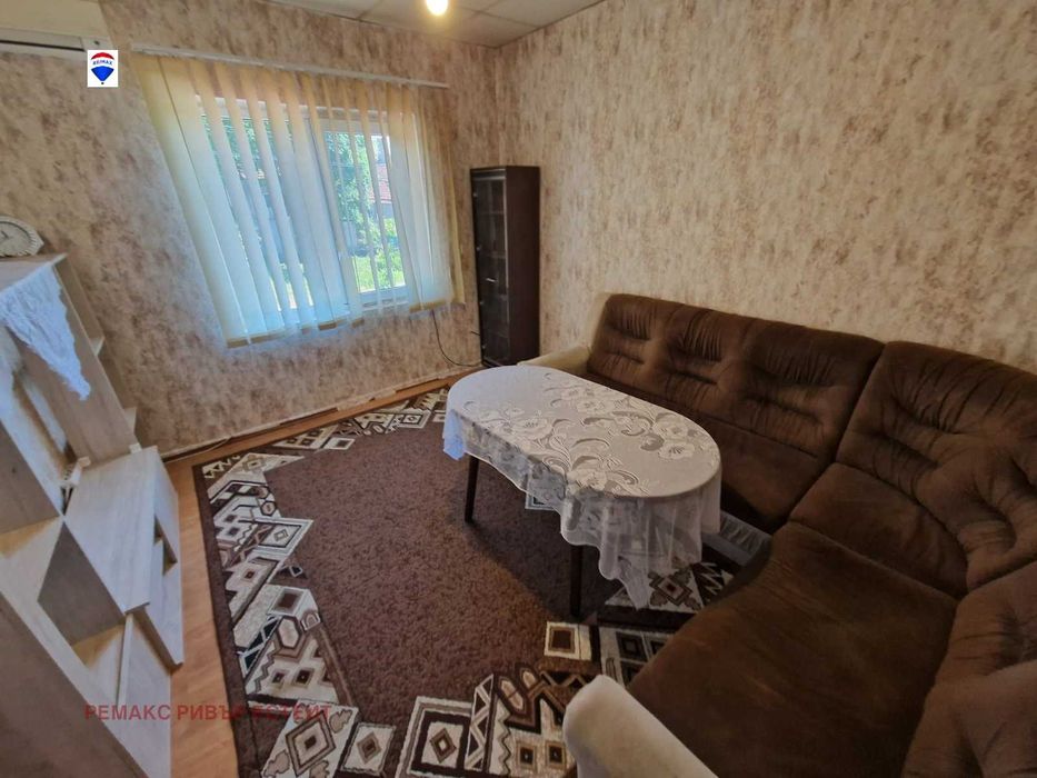 Двустаен апартамент за продажба кв. Веждата