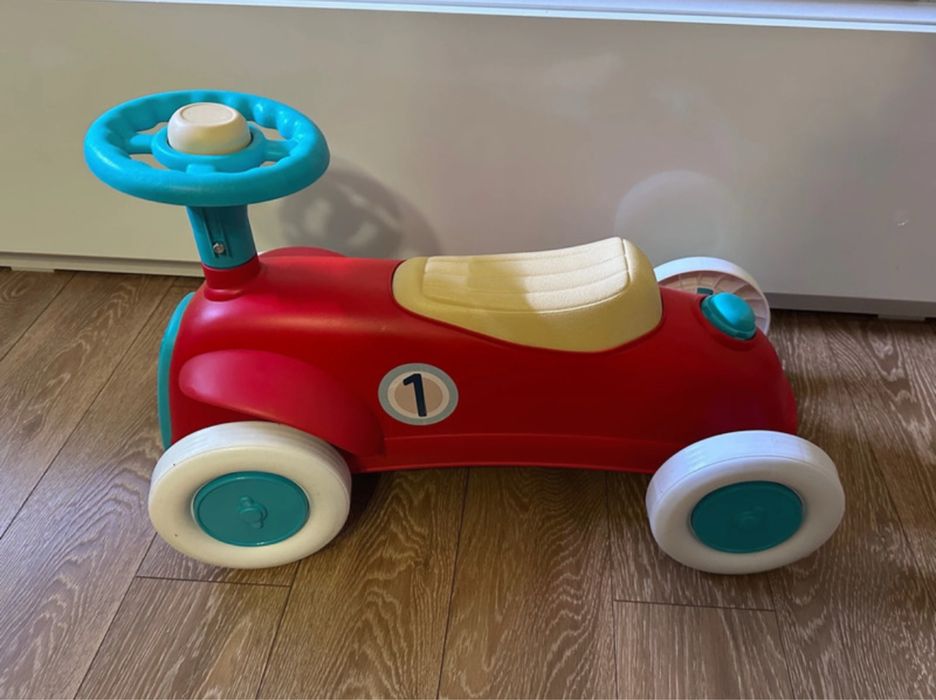 Masinuta copii Clementoni