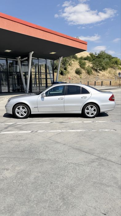 Mercedes Benz E220 CDI ELEGANCE